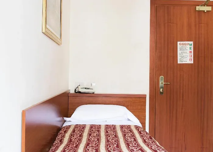 Otel Marsala 2*